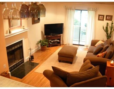 1210 Vfw Pkwy unit 4, West Roxbury, MA 02132 - photo 4