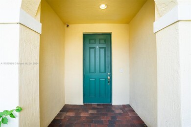 4652 Horseshoe Cir, Davie, FL 33328 - photo 6