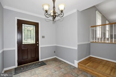 4003 Whispering Ln, Annandale, VA 22003 - photo 7