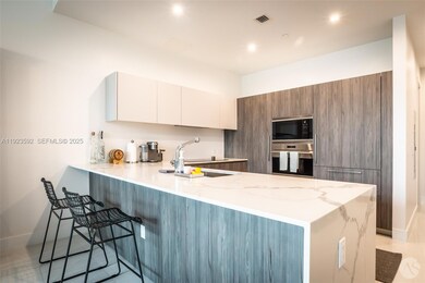 275 Giralda Ave unit C4, Coral Gables, FL 33134 - photo 5