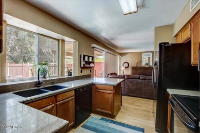 13-E McKellips Rd -013