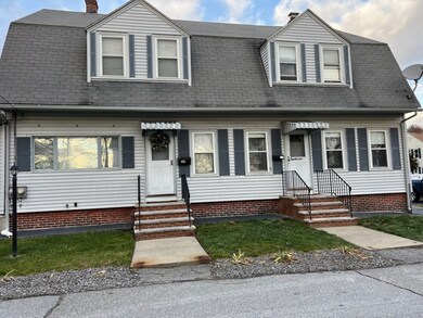33 Alder St unit B, Dracut, MA 01826 - photo 2