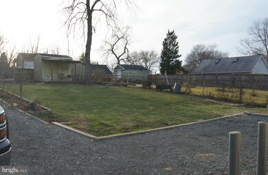 127 Martin Dr, Manassas Park, VA 20111 - photo 6