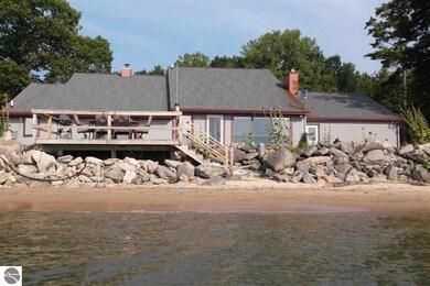 624 N Huron Rd, Au Gres, MI 48703 - photo 2