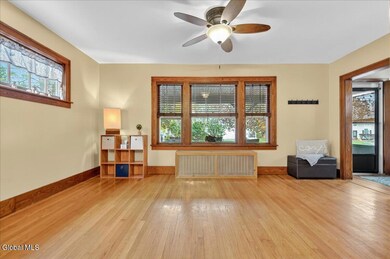 9 Cuthbert St, Schenectady, NY 12302 - photo 7