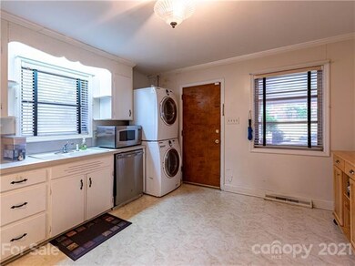 327 Holland Dr, Statesville, NC 28677 - photo 7