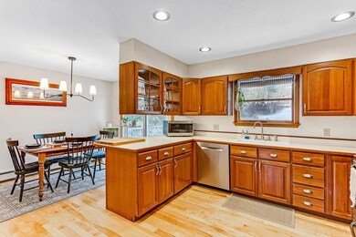 179 Lawrence Rd, Richmond, VT 05477 - photo 7