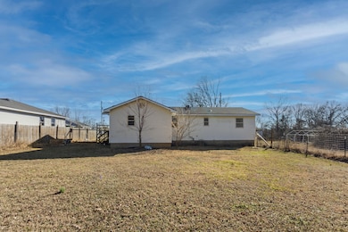 33335 State hwy112-backyard 2