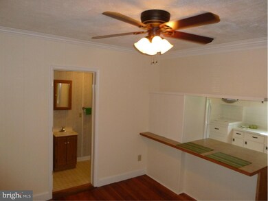 209 Second Ave, Ranson, WV 25438 - photo 7