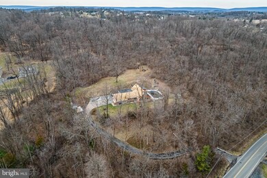 1178 Fairview Dr, Reading, PA 19605 - photo 6