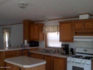 2615 W Lake Shore Dr, Bitely, MI 49309 - photo 2