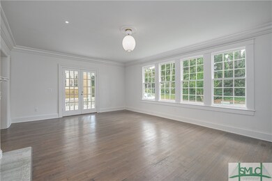 311 E 44th St, Savannah, GA 31405 - photo 5