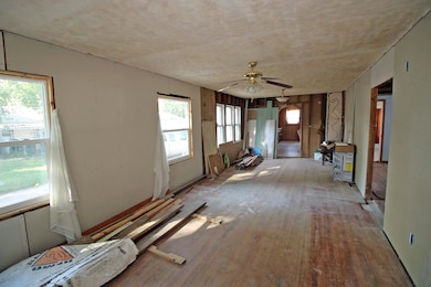 217 N Vine St, Wichita, KS 67203 - photo 3