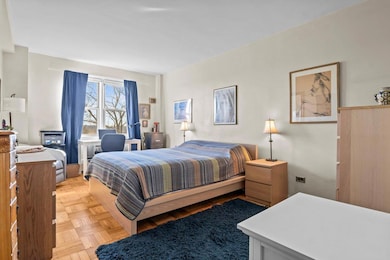 5500 Fieldston Rd unit 5CC, Bronx, NY 10471 - photo 7