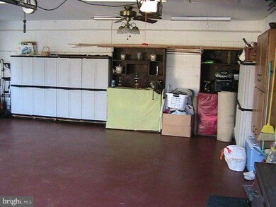 4315 Dewey Ave, Baltimore, MD 21211 - photo 7