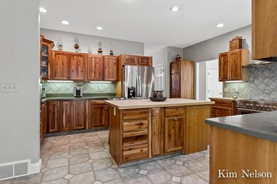 8402 Sleeper Avenue, Fremont (50)