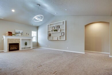 4752 SW Umatilla Ave, Redmond, OR 97756 - photo 7