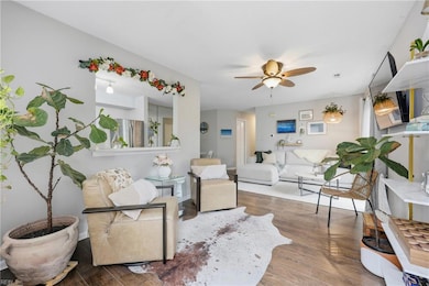 12758 Saint James Place unit D, Newport News, VA 23602 - photo 2