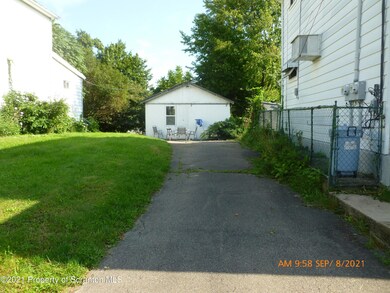 520 Hampton St, Scranton, PA 18504 - photo 4