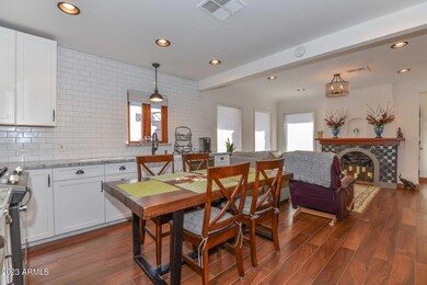 Kitchen-Living Room