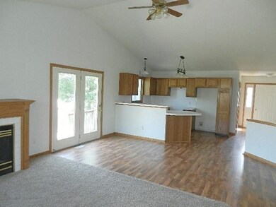 263-464211 Dining Rm 1