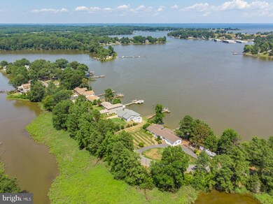 138 Sea Horse Dr, Colonial Beach, VA 22443 - photo 4