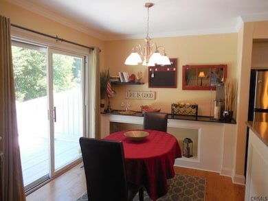 533 Highwood Cir, Albany, NY 12203 - photo 6