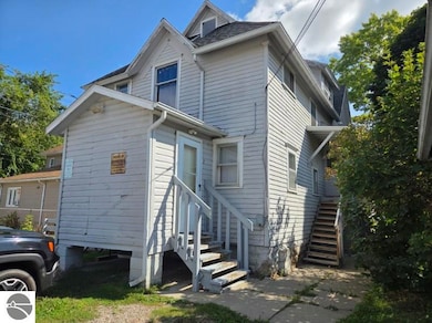 1004 S University St, Mount Pleasant, MI 48858 - photo 2