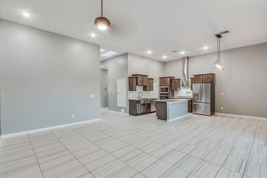 13729 Lago Vista Ave, Horizon City, TX 79928 - photo 3