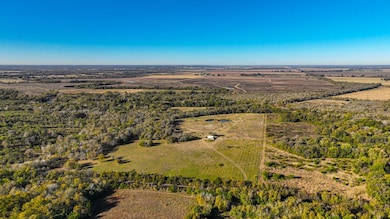 308 Pebble Loop Dr, Navasota, TX 77868 - photo 2