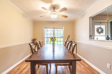 Formal Dining