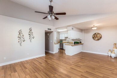 3237 E Crescent (4 of 18)