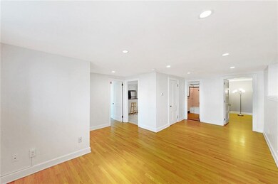 45 Ayrault St unit 1, Newport, RI 02840 - photo 7