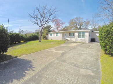 5226 Dugdale Rd, Jacksonville, FL 32210 - photo 3