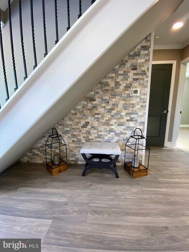 55 Inbrook Rd, Levittown, PA 19057 - photo 5