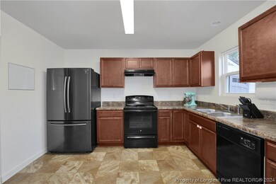 449 Holman St, Fayetteville, NC 28306 - photo 7