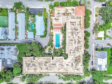 Regent Park At Young Circle unit 320B, Hollywood, FL 33020 - photo 5