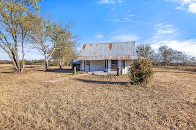 733 Baker St, Dublin, TX 76446 - photo 2