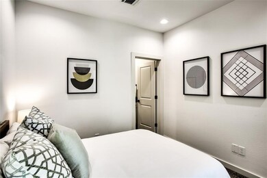 3402 Daphne St unit C, Houston, TX 77021 - photo 4