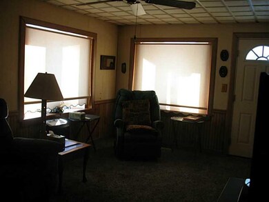 815 Maple St, Tipton, IN 46072 - photo 6