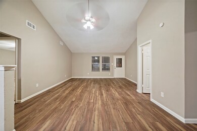 156 Country Oaks St, Brazoria, TX 77422 - photo 5