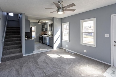 822 E 29th St, Des Moines, IA 50317 - photo 7