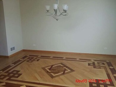 18761 Castle Dargan Dr, Country Club Hills, IL 60478 - photo 5