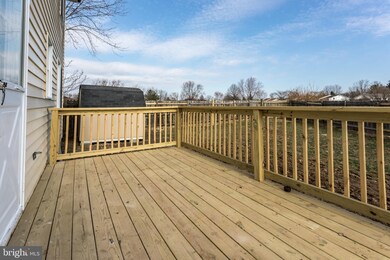 108 Honey Creek Cir, Stephens City, VA 22655 - photo 7