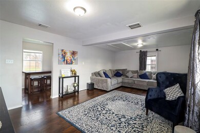 833 Vaquero St, Fort Worth, TX 76108 - photo 4