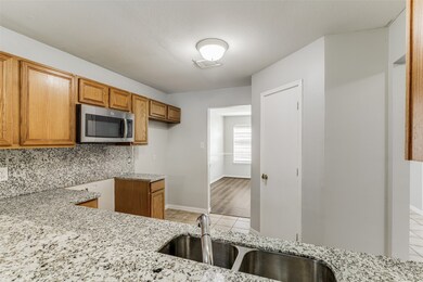 10926 Malden Dr, Houston, TX 77075 - photo 6