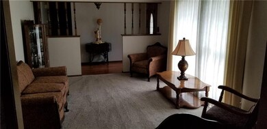 Large window makes this room so inviting - ALL win