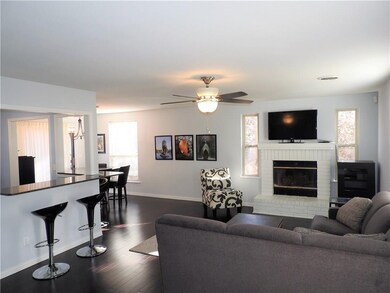 806 N Main St, Bentonville, AR 72712 - photo 4