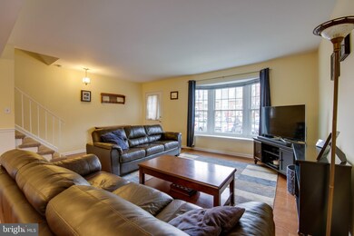 5826 Richardson Mews Square, Halethorpe, MD 21227 - photo 5