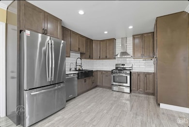 615 2nd St, Taft, CA 93268 - photo 4